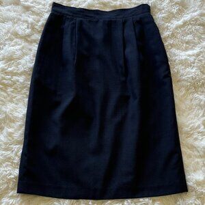 🎉HP🎉 Vintage Sz 10 Petite Navy Blue Pencil Skirt Pockets Lined Pleated EUC